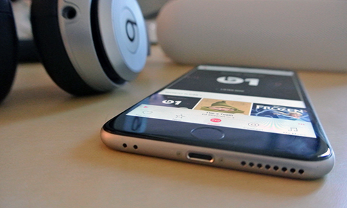 Iphone 7 sẽ được bán kèm tai nghe nào