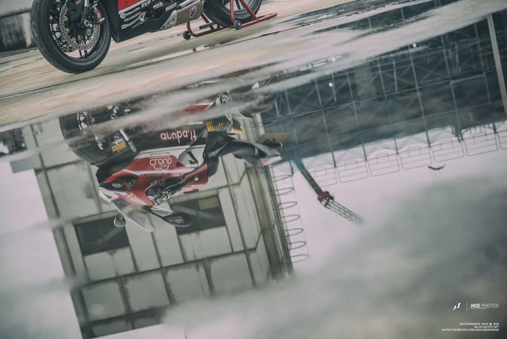 Ducati 899 panigale độ tem đấu qua góc ảnh của tay chơi nhật