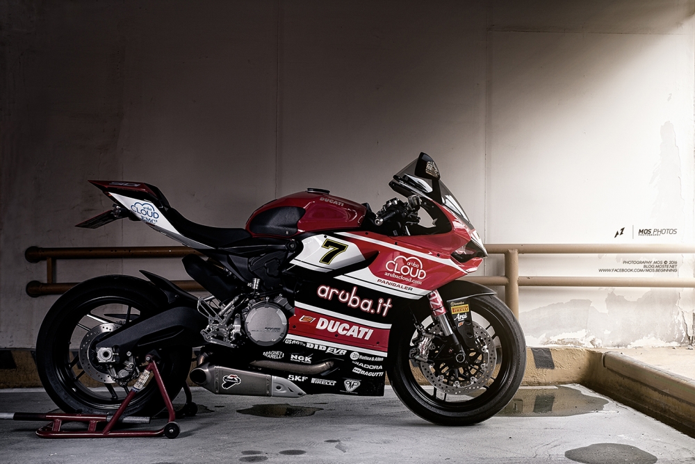 Ducati 899 panigale độ tem đấu qua góc ảnh của tay chơi nhật