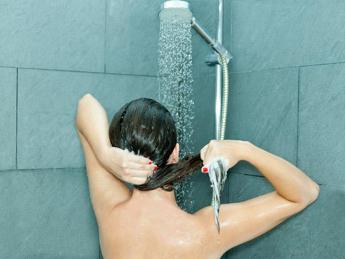 Danh sách món đồ đáng tiền để phụ nữ hiện đại cần sắm trong nhà tắm