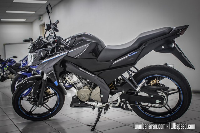 Cận cảnh yamaha v-ixion 2015 phiên bản thường