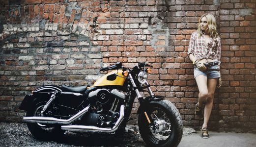 Harley-davidson sportster forty eight phong cách từ cái nhìn đầu tiên