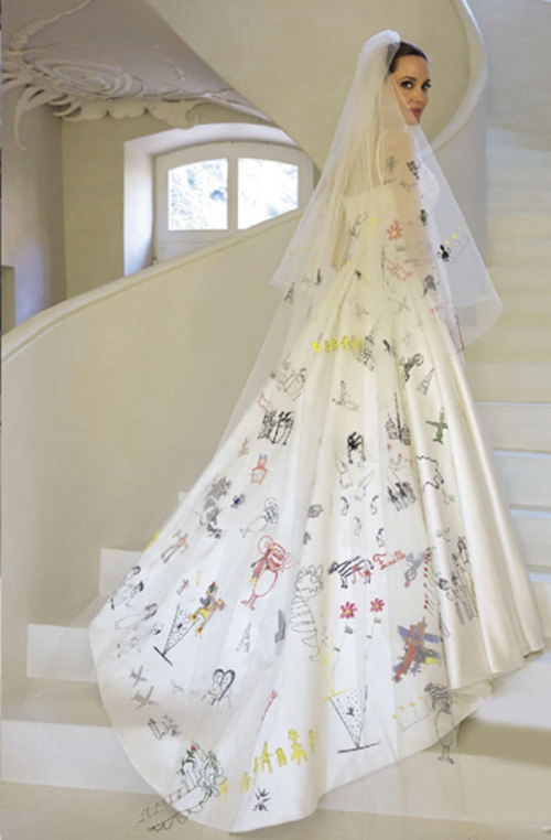 Những bộ váy cưới đụng ý tưởng đình đám của sao việt