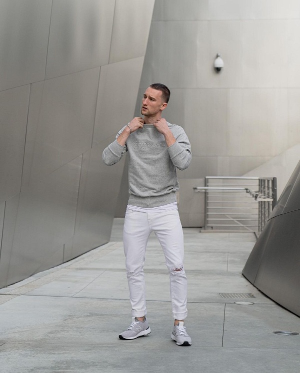 8 cách phối đồ với quần jeans trắng giúp chàng định hình phong cách thời trang
