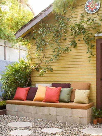 Thiết kế ghế ngoài vườn đơn giản giá cả phải chăng