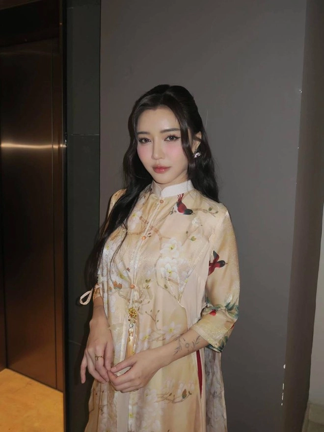 Nhan sắc bích phương qua loạt cam thường