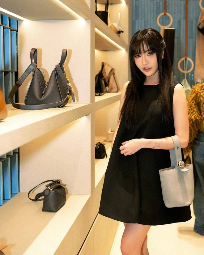 Nhan sắc bích phương qua loạt cam thường
