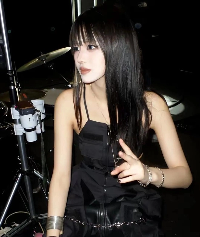 Visual nét style chất chẳng thua idol hàn của apple wang