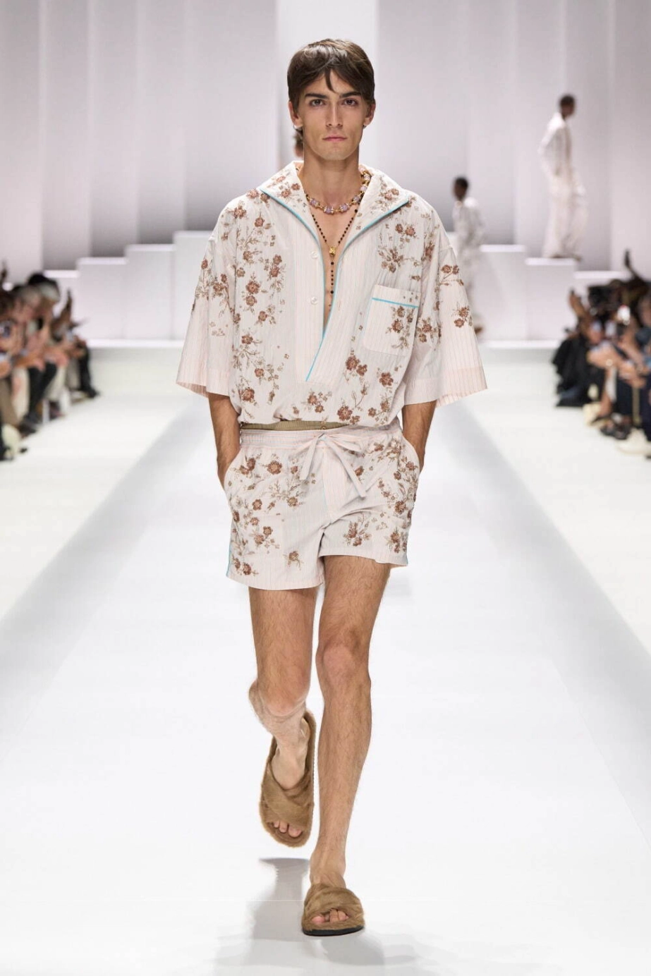 Bst xuânhè 2026 của dolce gabbana