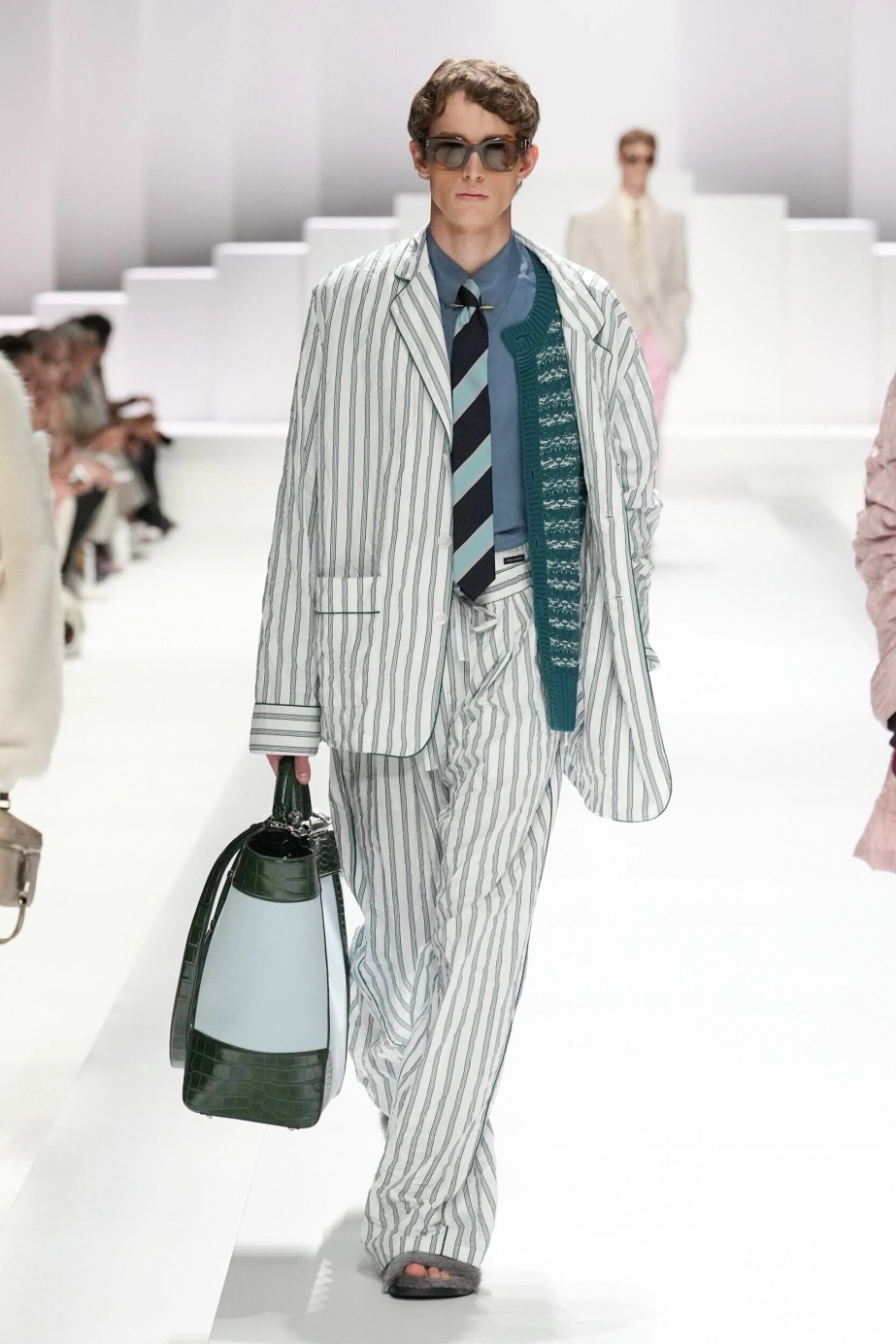Bst xuânhè 2026 của dolce gabbana