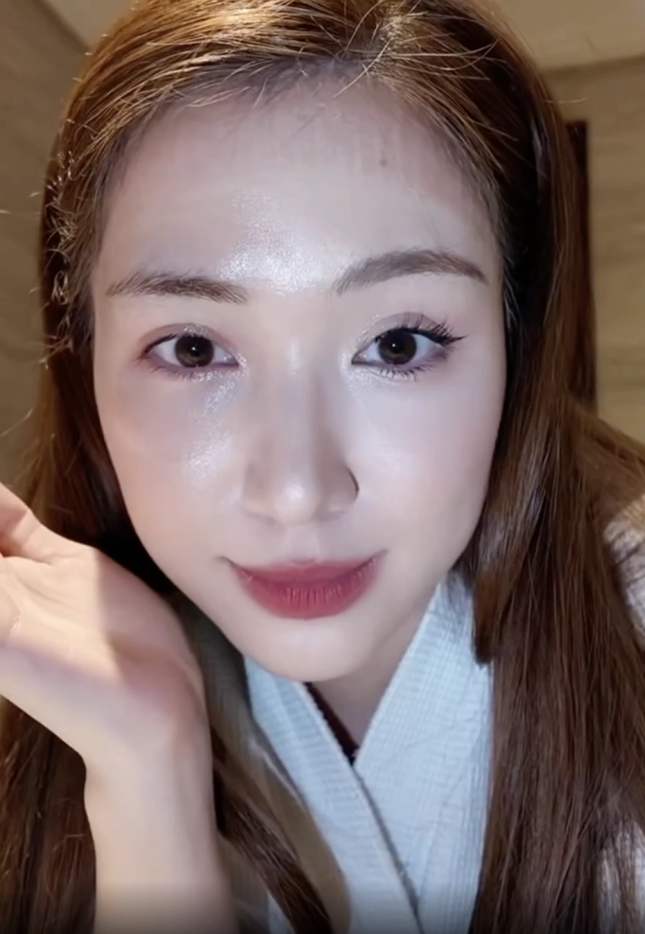 Gương mặt thay đổi liệu hoà minzy có nâng mũi