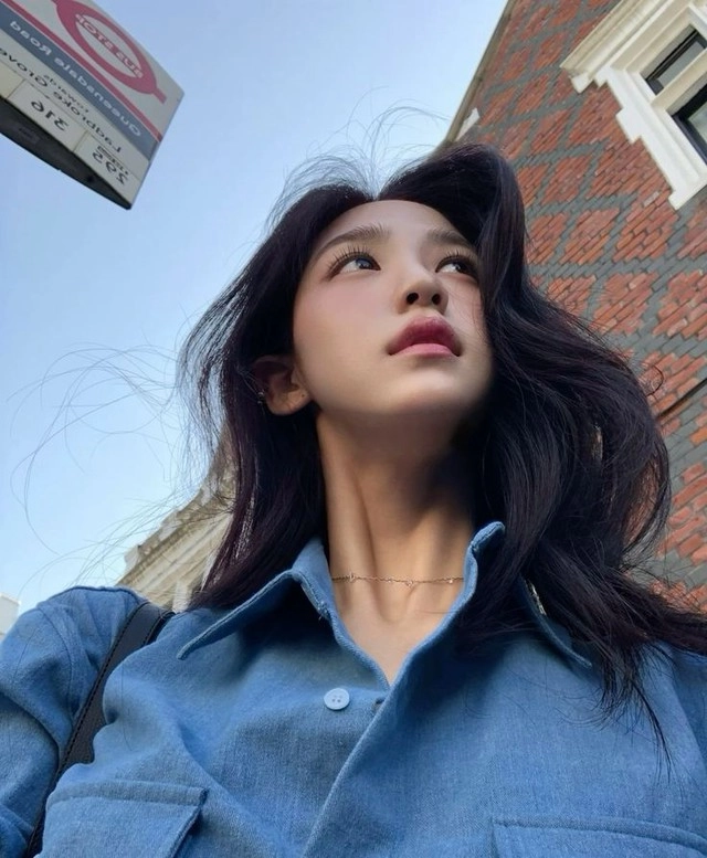 Bắp tay của seulgi chiếm sóng cõi mạng