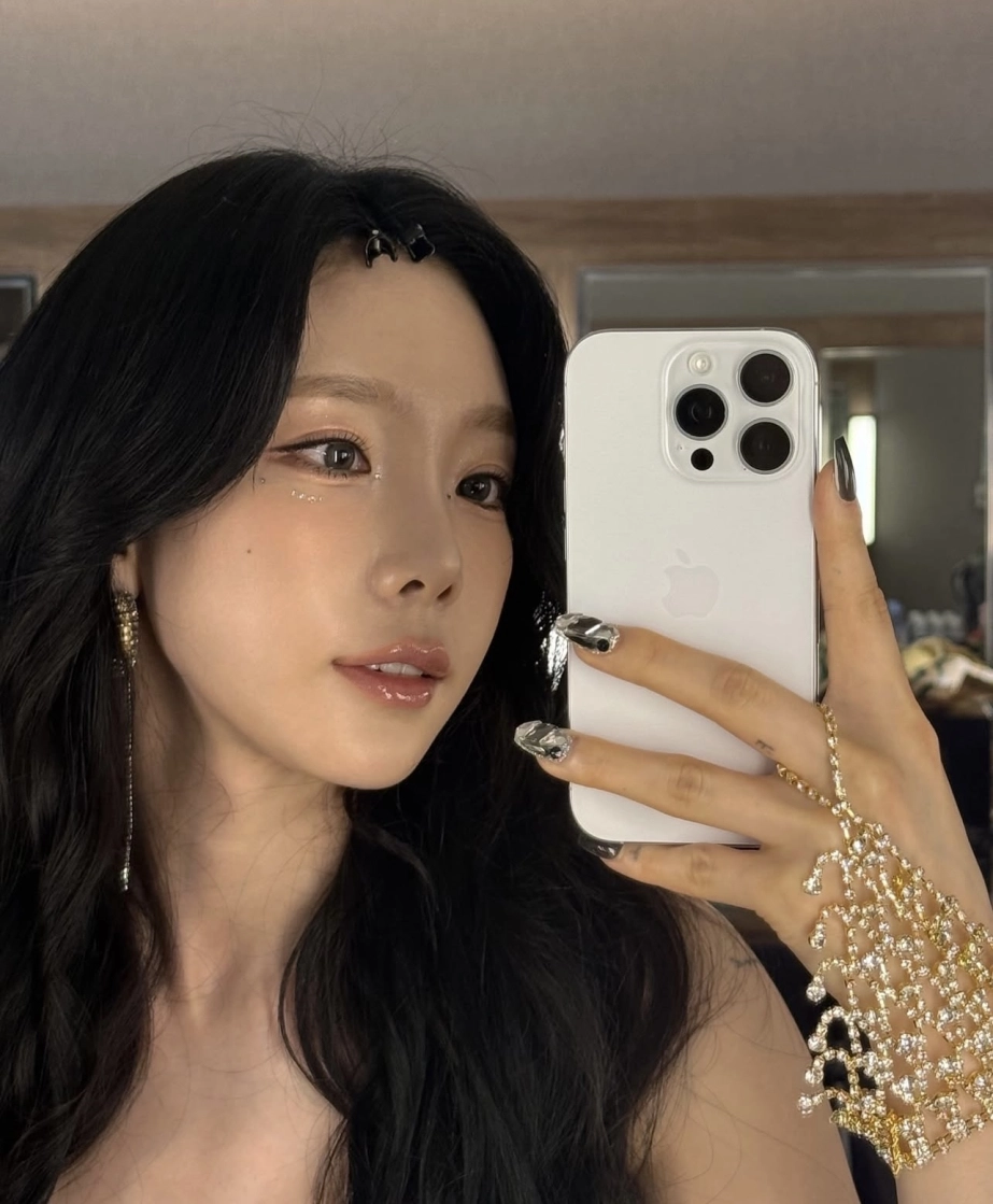 Mặt mộc chị đẹp kpop gây sốt mxh