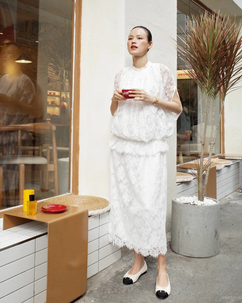 Mẹ bầu mặt đẹp nhất vbiz